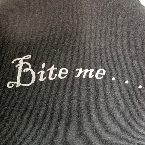 Twilight Moms T Apple Vintage Black XL Bite Me - Picture 6 of 9